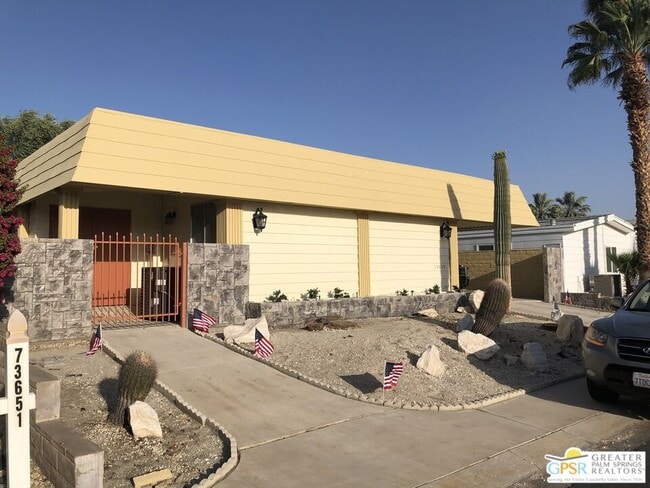 Photo - 73639 Cabazon Peak Dr