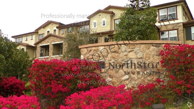 Building Photo - 2008 Montilla St Rental