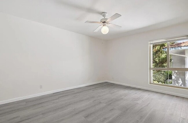 Photo - 4716 Park Granada Unit 199