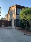 Front - 662 Woodcrest Dr