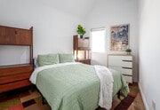 2nd bedroom w/ queen bed - 3310 1/2 S Durango Ave