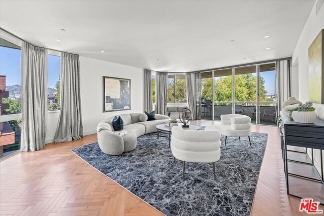 Building Photo - 300 N Swall Dr Unit 452