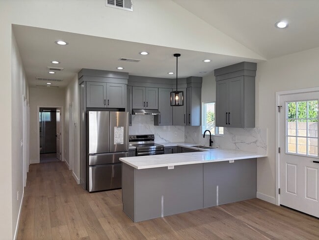 Building Photo - 11572 Orchid Ave Unit # B Rental