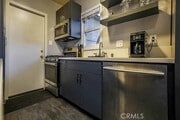 Photo - 3225 E 4th St