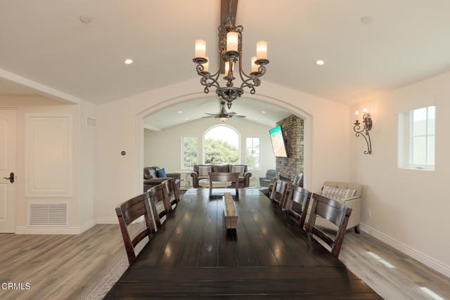Photo - 2129 Piru Ave