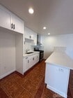 Photo - 347 E 224th St Townhome