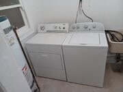 Photo - 2627 Buckingham Rd Apartments Unit 2627 Buckingham Road