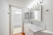 2BR, 2BA - 1,100SF - Bathroom - Allen Court Apartments
