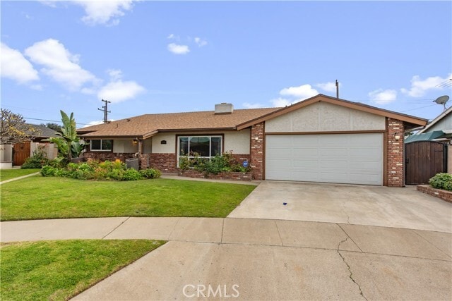 Building Photo - 2110 E North Redwood Dr