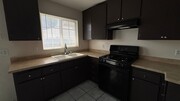 Photo - 466-470 W. 5th St Apartment Unit 468