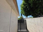 Photo - 16034 San Fernando Mission Blvd