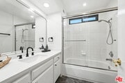 Photo - 13412 Burbank Blvd Condo Unit 3