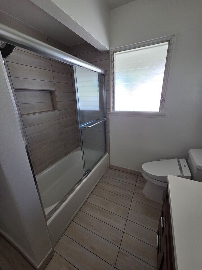 Photo - Spacious 3-Bedroom, 2.5-Bath Home with Pool – Fully Furnished!