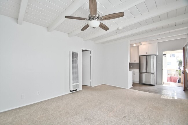 Photo - r221 39th Unit 223