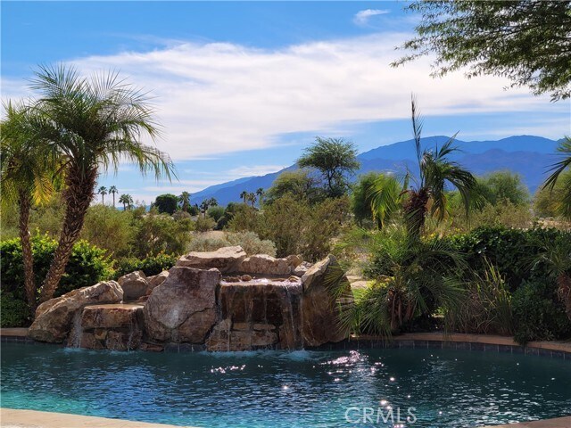 Photo - 81265 Kingston Heath