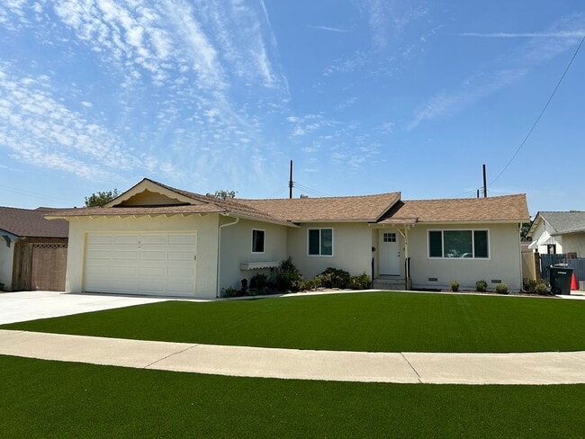Beautifully Upgraded 3 Bed 2 Bath Home in ... - Beautifully Upgraded 3 Bed 2 Bath Home in ...