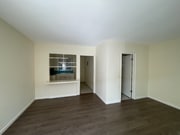 Photo - 14207 Sylvan St House