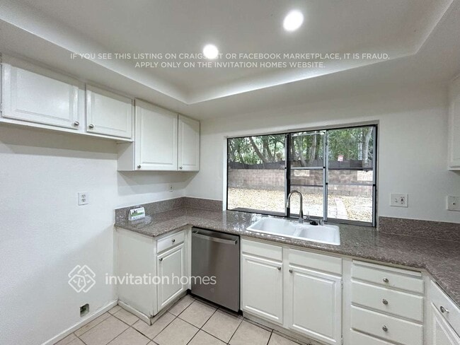 Photo - 19745 Lull St