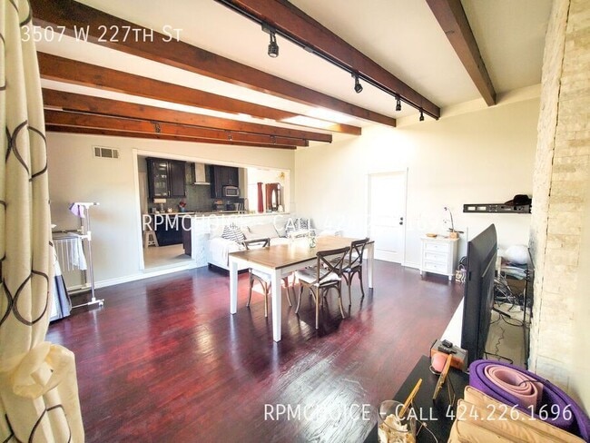 Photo - 3507 W 227th St