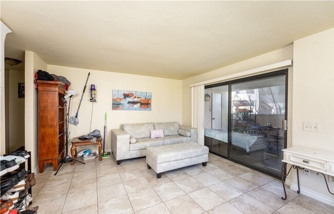 Photo - Comfort and Convenience in This Beautiful Mira Mesa Condo