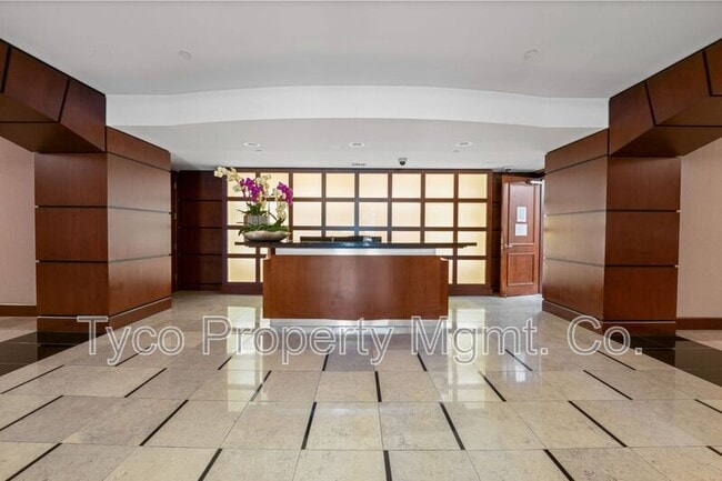 Photo - 2500 6th Ave