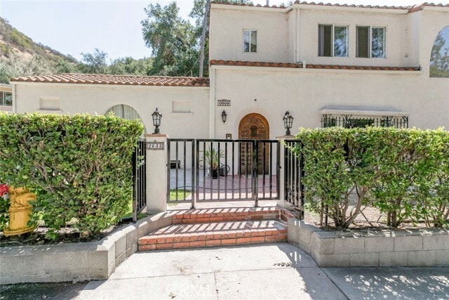 Photo - 2644 E Chevy Chase Dr