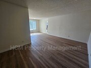 Photo - 11450 Calvert St
