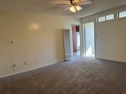 Livingroom - Bay Park Apartments