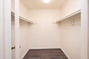Photo - 328 W 7th St