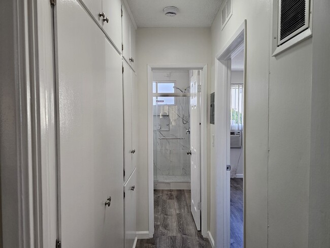 Photo - 5430 Corteen Pl Unit 4