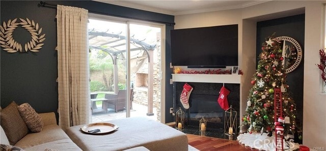 Photo - 8692 E 9th St