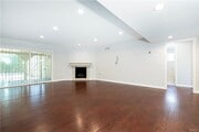 Photo - 12922 Strathern St House