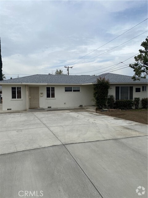 Building Photo - 11450 Anderson St Rental