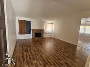 Photo - 890 N Driftwood Ave House