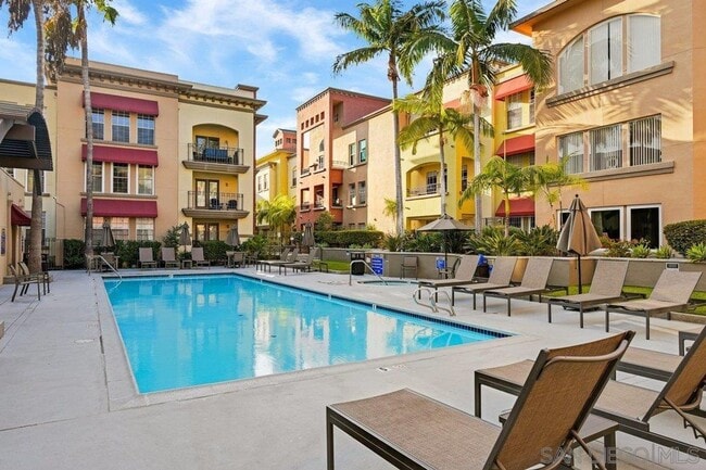 Building Photo - UPTOWN DISTRICT Ground Floor End Unit D111