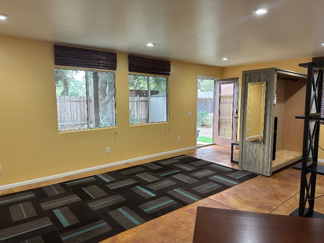 Photo - 87 Rockaway Rd