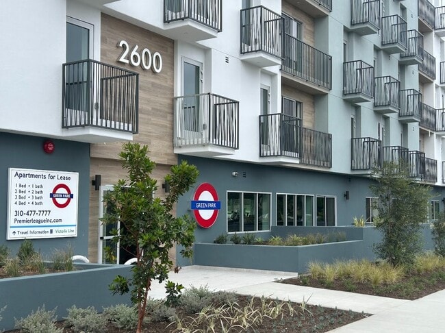 Green Park - Green Park Apartments