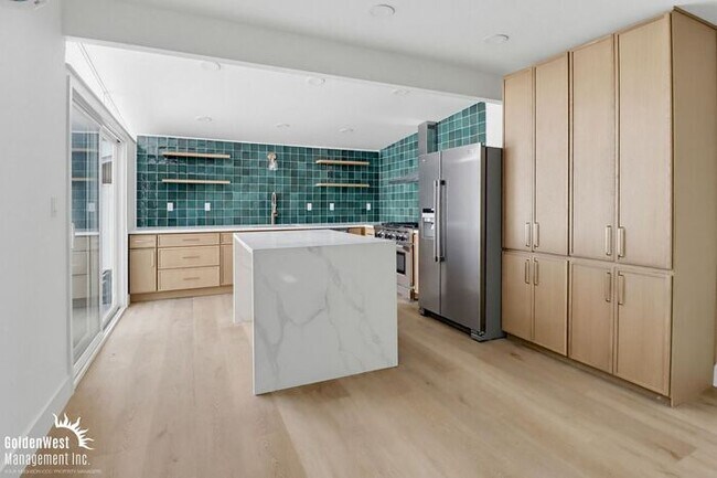 Photo - Beautifully Renovated 3Bdm 2Ba Apartment Home in San Diego!