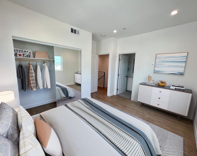 Photo - 6621 Beck Ave Unit 6621.5