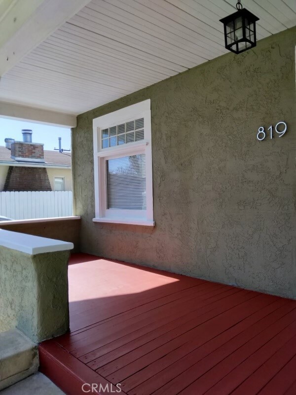 Photo - 819 N Dos Robles Pl