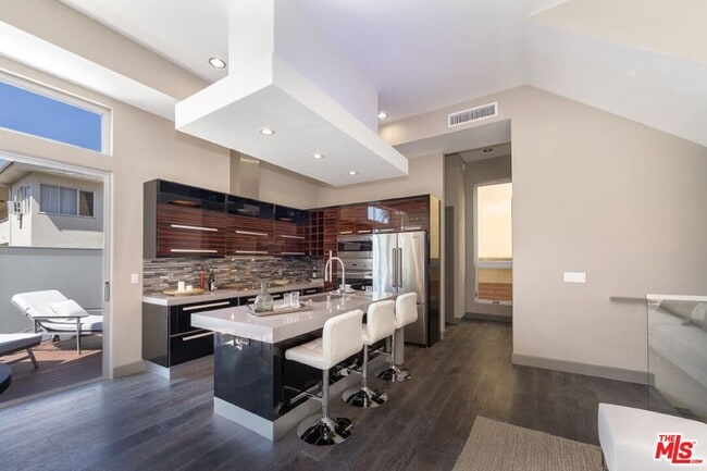 Photo - 1217 Horn Ave Unit 101