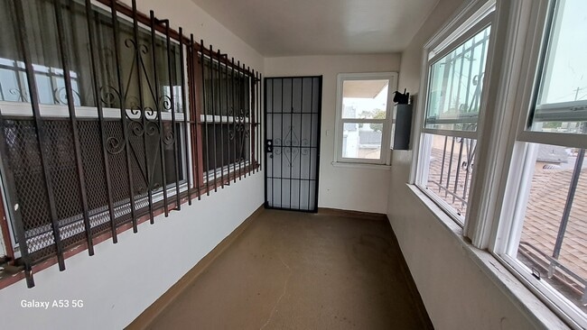 Photo - 1309 N La Brea Ave Apartments Unit A
