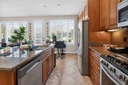 Photo - 1528 Knoll Park Glen