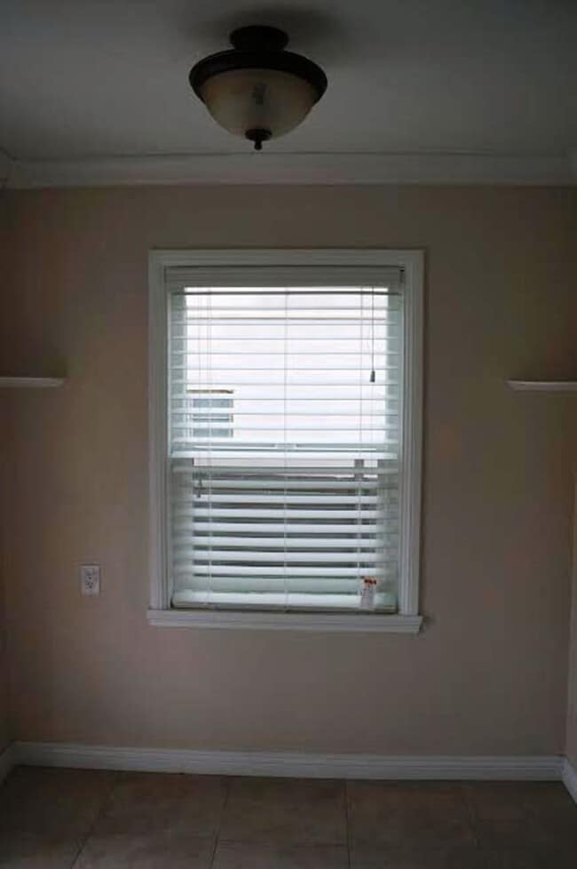 Photo - Arizona Unit 4637