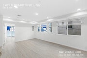 Photo - 1409 N Hobart Blvd Apartment Unit 202