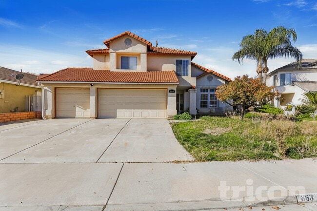 Building Photo - 863 Pike Dr