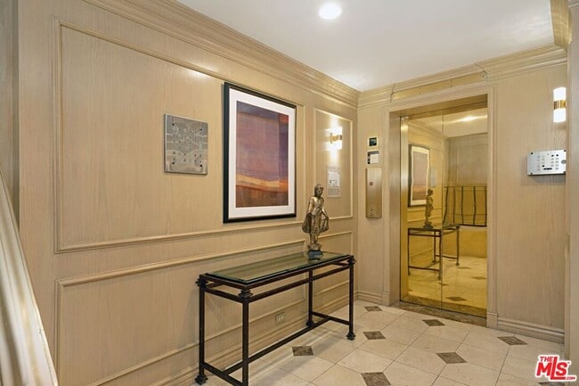 Photo - 10751 Wilshire Blvd Unit 1002