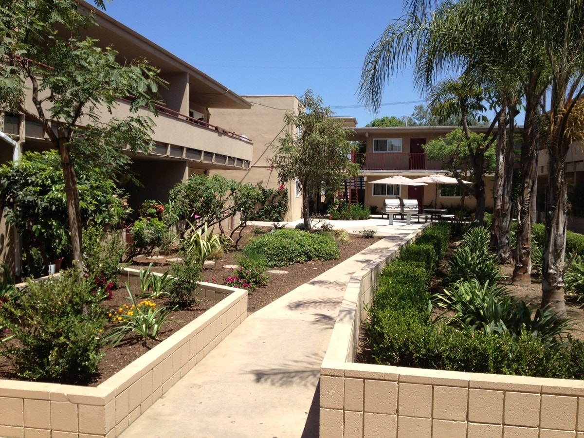 Photo - 511 E Washington Ave