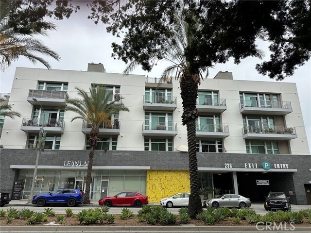Photo - 238 S Arroyo Pkwy Unit 213