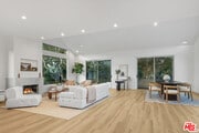 Photo - 613 Westmount Dr